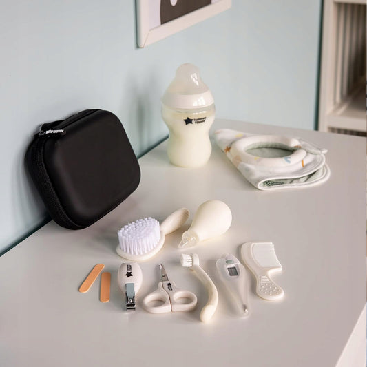 TOMMEE TIPPEE CareProtect kit de soins pour bébé 9 pièces + étui