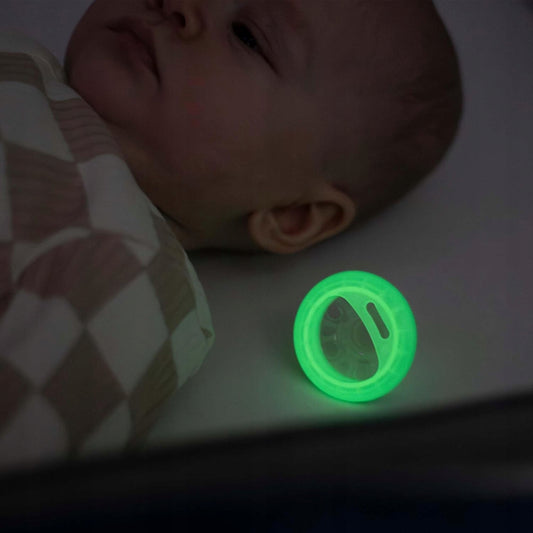 TOMMEE TIPPEE succhietto ortodontico x2 0-6 mesi SI ILLUMINA AL BUIO