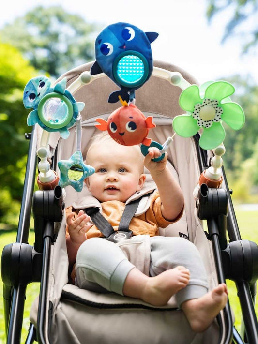 TINY LOVE Schätze des Ozeans Musikalischer Kinderwagenbogen