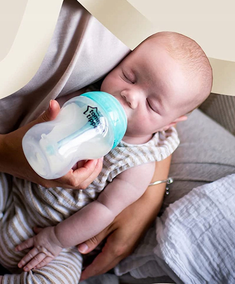 TOMMEE TIPPEE Advanced Anti-Colic Flasche 260ml 0+