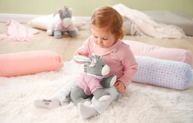 STERNTALER Esel Emmi SCHMUSEFIGUR mit SPIELUHR "N