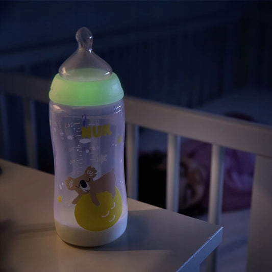 NUK NIGHT cumisüveg szett 2 x 300 ml HŐMÉRSÉKLET ELLENŐRZÉS