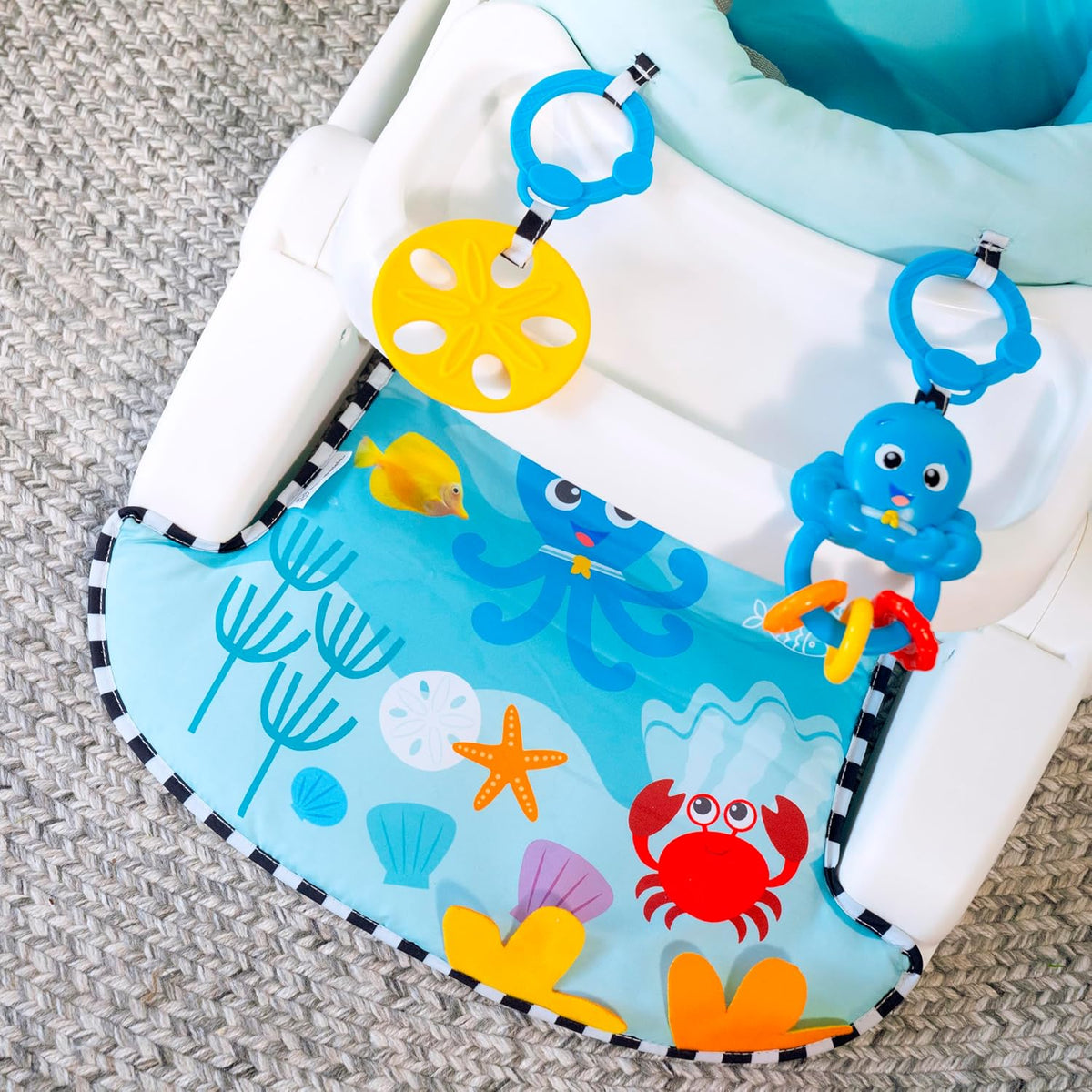 Baby Einstein Sea of Support 2-in-1-Sitz mit herausnehmbarer Ablage 4m+