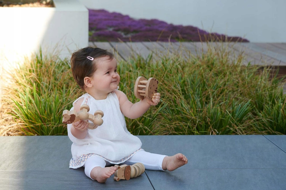 BEBEBE CONFORT toy set