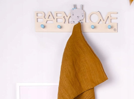 BIECO Baby Love Holzkleiderhakenleiste mit 5 Haken HASE