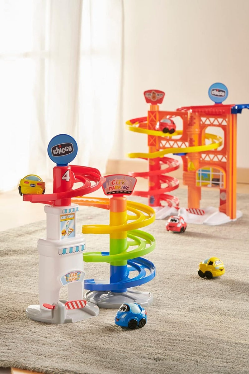 CHICCO Parkhaus 37 cm + Turbo Ball Auto