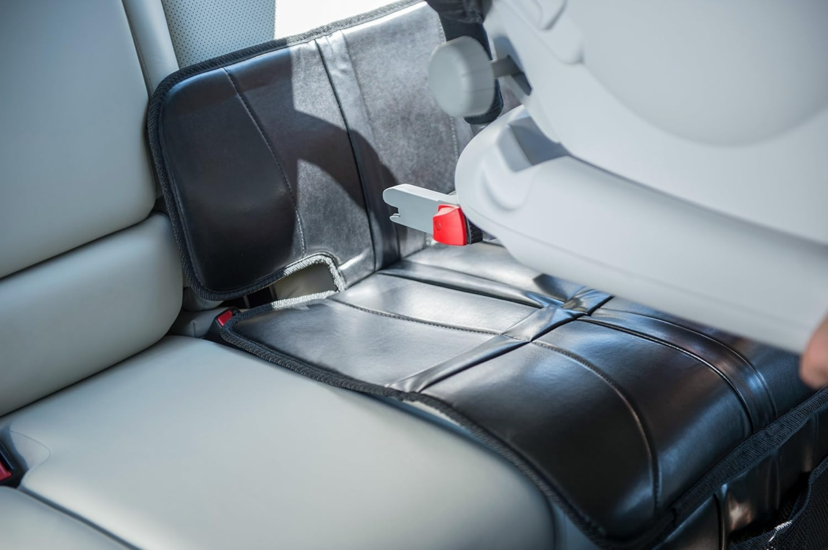 BRITAX RÖMER Sitzschutzunterlage mit ISOFIX-System