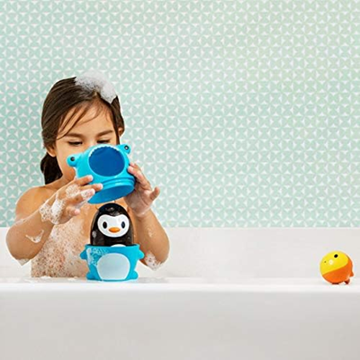 MUNCHKIN Sharky & Pals 3-in-1 Badespielzeug Fisch, Pinguin, Hai