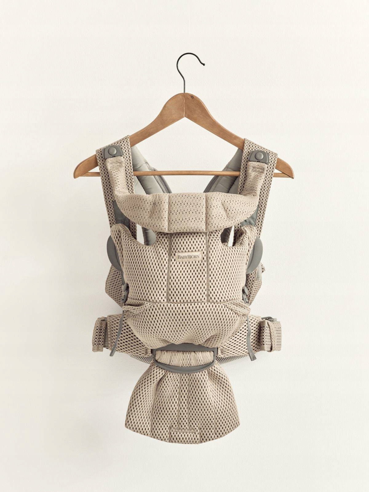 BABYBJORN Airy Mesh ergonomische Babytrage 3,5-12kg