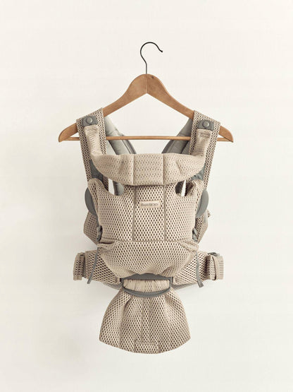 BABYBJORN Airy Mesh ergonomische Babytrage 3,5-12kg