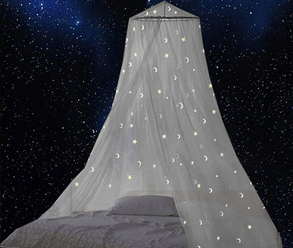GLOW BED moskitiera do łóżeczka, baldachimu z fluorescencyjnymi gwiazdkami. Biały baldachim do łóżeczka z gwiazdkami i księżycami.