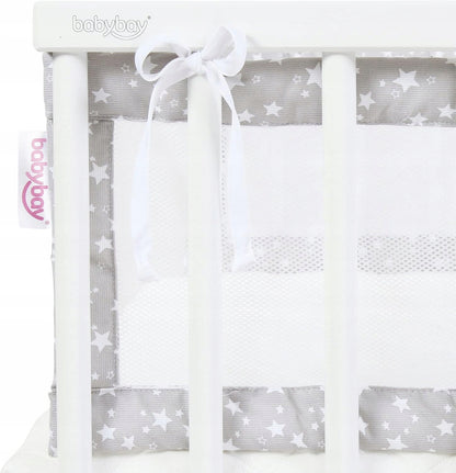 BABYBAY ochraniacz do łóżeczka 149x24 z przewiewną siatką i wzorem gwiazdek, zapewniający bezpieczeństwo niemowlęcia