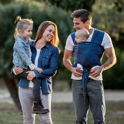SUAVINEX elastic sling for carrying a baby