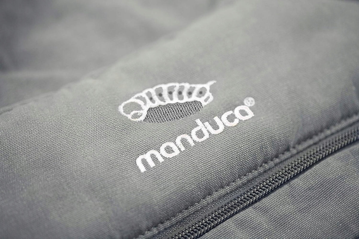 MANDUCA XT nosidełko klamrowe z bawełny organic, szare, z logo i suwakiem