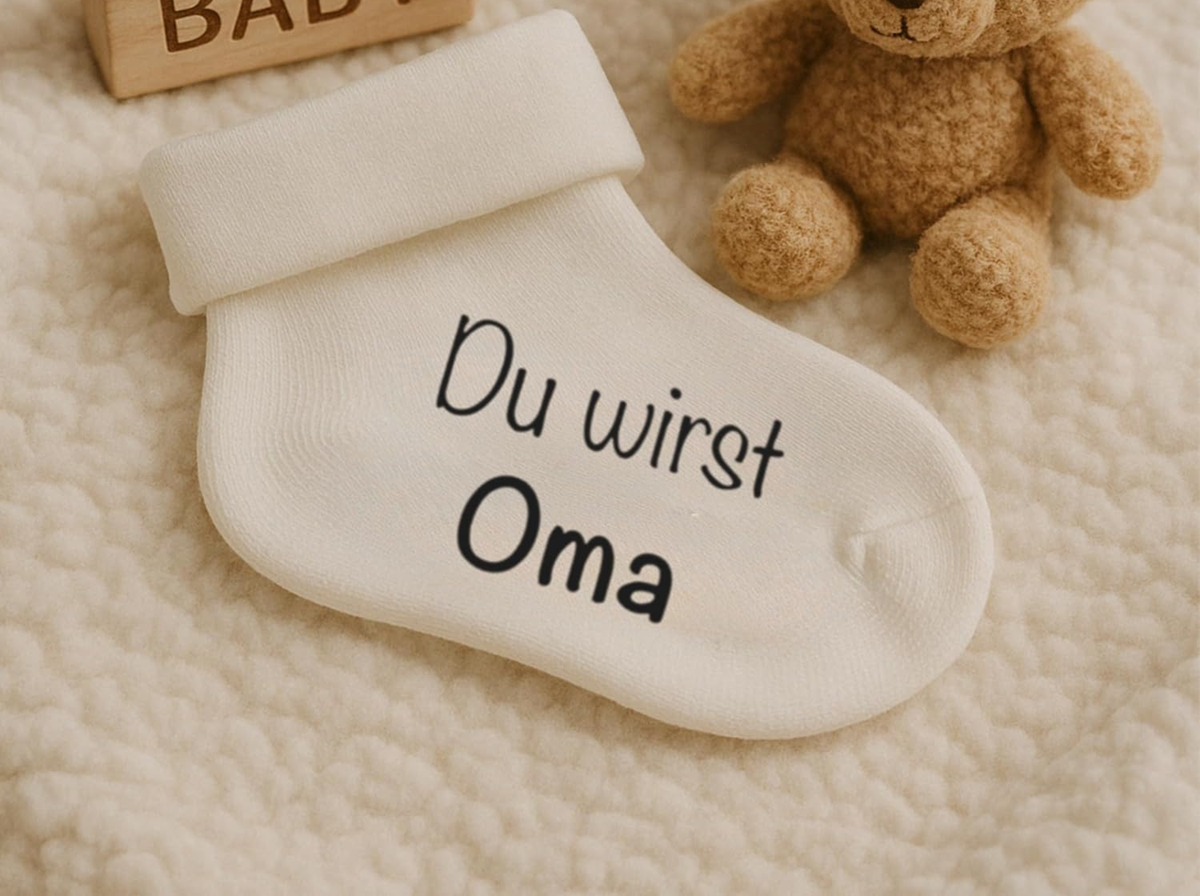 BUNNY BOO Baumwollsocken "Du wirst Oma" + Schachtel DEUTSCHE SPRACHE