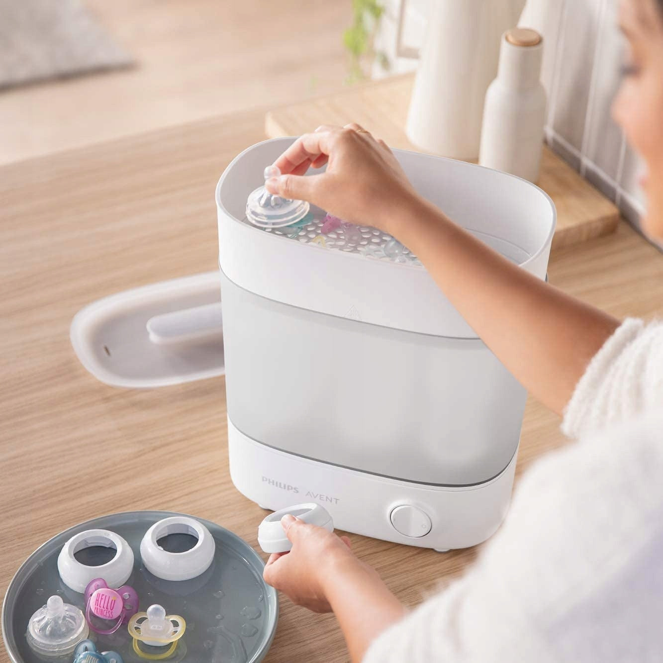 PHILIPS AVENT elektryczny sterylizator parowy