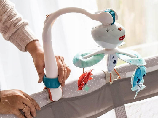 TINY LOVE Skarby Oceanu KARUZELA podróżna 3w1 do łóżeczka i wózka, wielokolorowa, 0-5 m