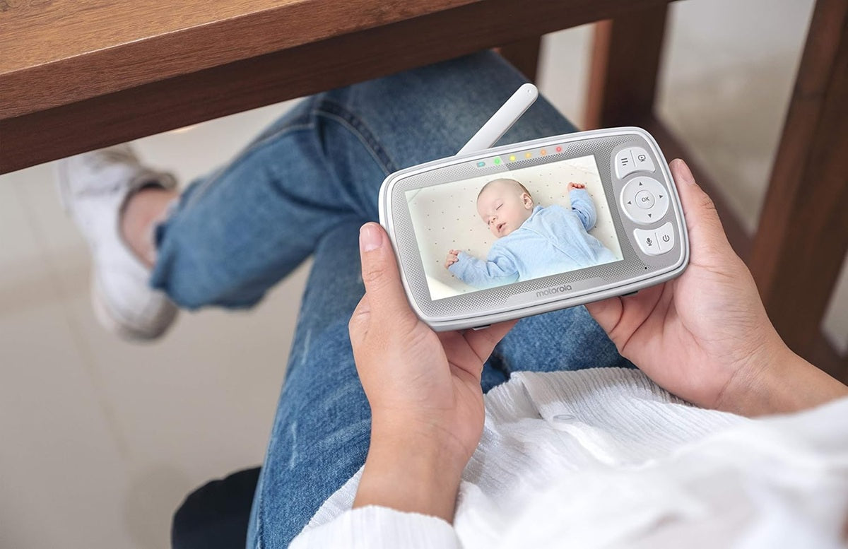 MOTOROLA Easy44 Connect digitales Babyphone 4,3" FHSS App