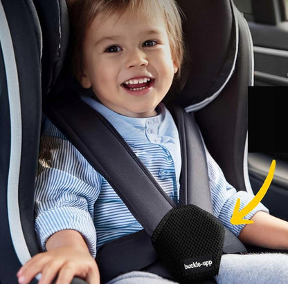 BUCKLE-UPP Gurtschutz zur Vermeidung des Abschnallens im Kindersitz