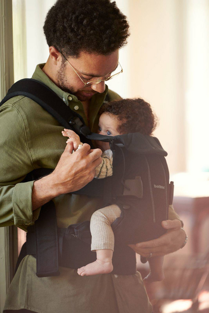 BABYBJORN ONE ergonomische Babytrage 3,5-15kg