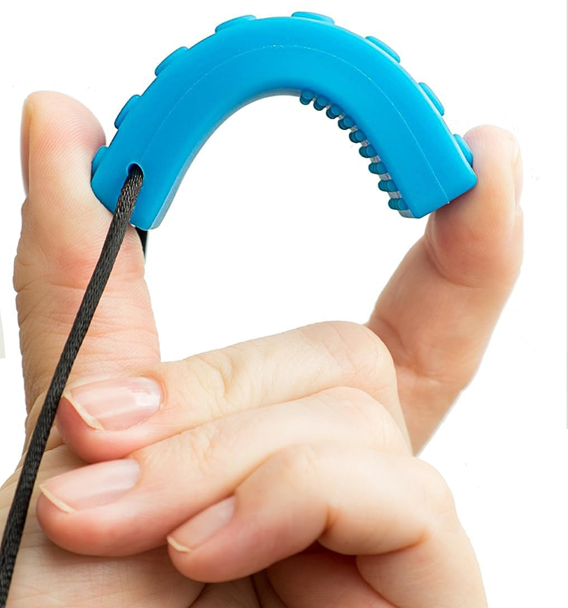 TILCARE Chew Chew Beißkette Beruhigungshalskette 1,8 x 6,4 cm BLAU