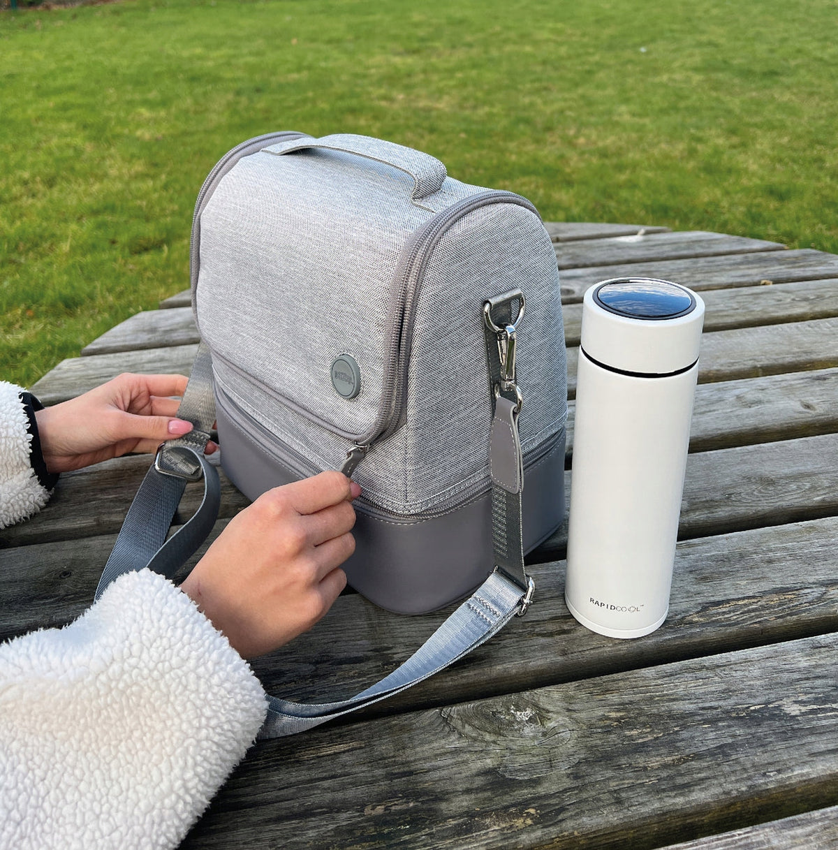 NUBY RapidCool Kühl-Thermosflasche zur Milchzubereitung 240 ml LED