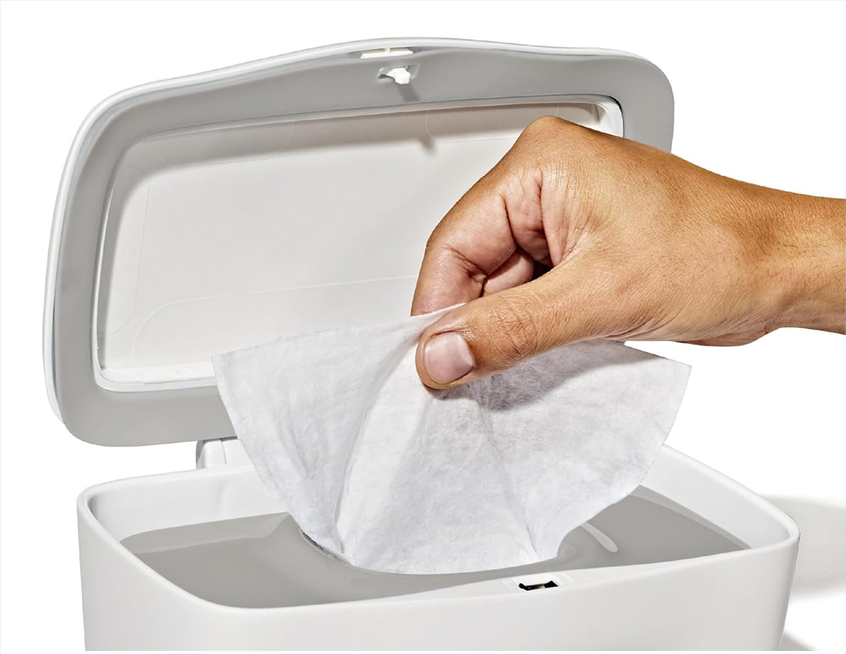 OXO TOT Feuchttücherbox mit Silikondichtung und Deckel 15,5 x 22 x 10,5 cm