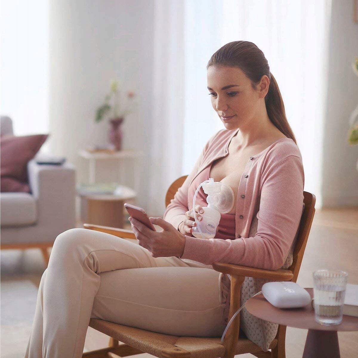 PHILIPS AVENT SCF396/31 LAKTATOR elektryczny z akcesoriami – różowy, zasilanie sieciowo-akumulatorowe