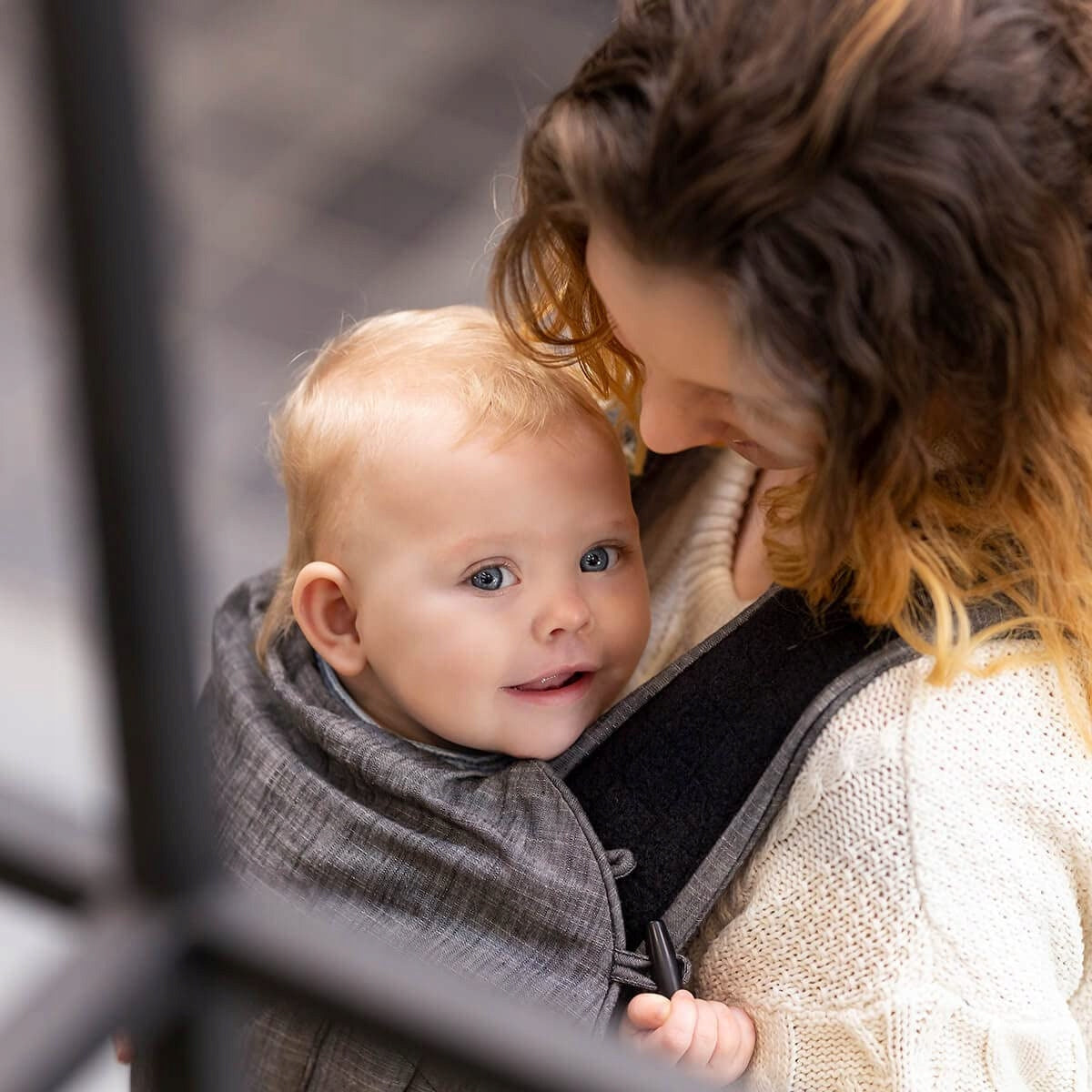 HOPPEDIZ Bondolino Plus ergonomische Babytrage