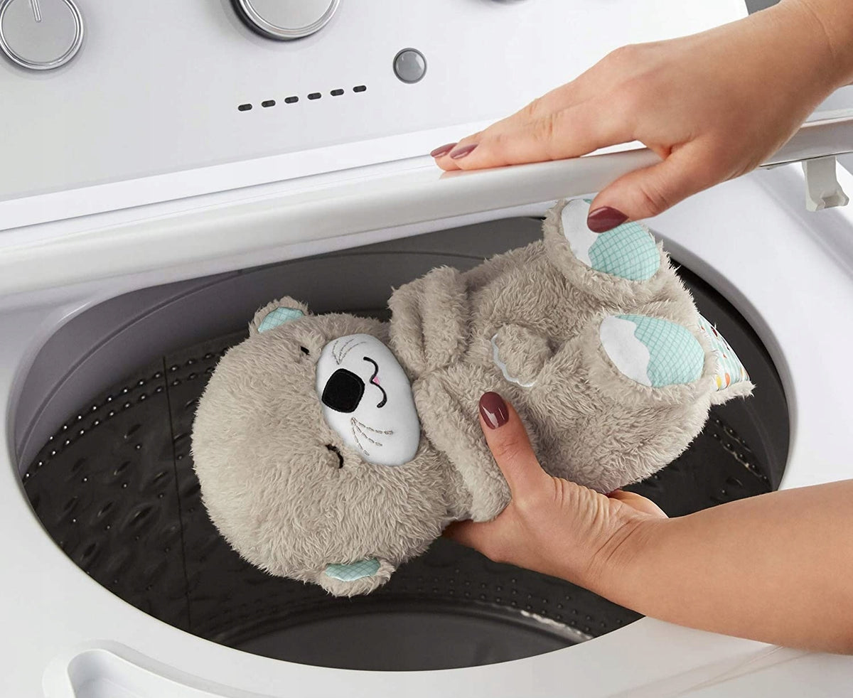 FISHER-PRICE Schlafende OTTER mit sich bewegendem Bauch, Geräuschen und Licht