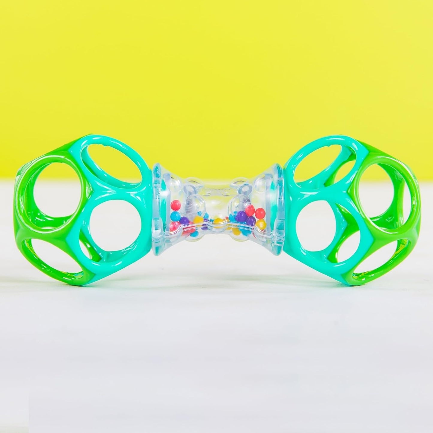 BRIGHT STARTS Oball Shaker gryzak chwytak z grzechotką 14,5 cm